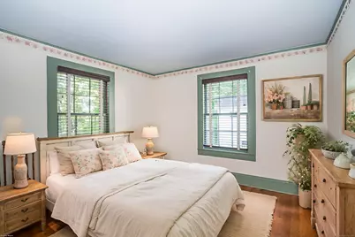 4 Stebbins Brook Lane, Simsbury, CT 06070 - Photo 15