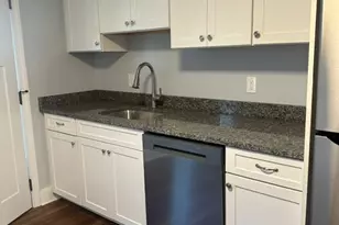 115 Roosevelt Dr, Derby, CT 06418 - Photo 7