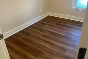 115 Roosevelt Dr, Derby, CT 06418 - Photo 5