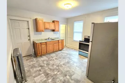 181 Bond Street #1, Hartford, CT 06114 - Photo 3