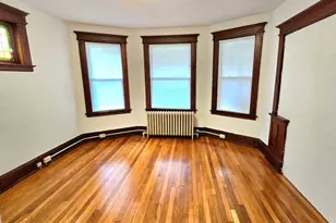 181 Bond St, Hartford, CT 06114 - Photo 5