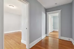15 Mountford St, Hartford, CT 06114 - Photo 5