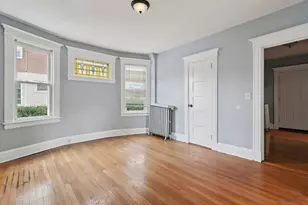 15 Mountford St, Hartford, CT 06114 - Photo 17