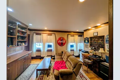 61 Pershing Avenue, Seymour, CT 06483 - Photo 7