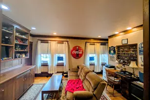 61 Pershing Ave, Seymour, CT 06483 - Photo 7