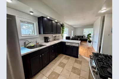 38 Fairview Avenue, Bristol, CT 06010 - Photo 5