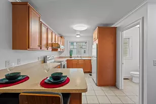 527 West Thames St, Norwich, CT 06360 - Photo 11