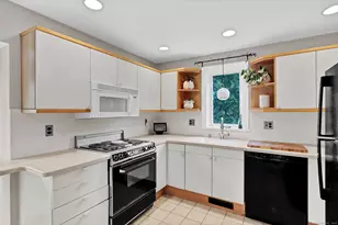 189 Redstone Hl Rd, Bristol, CT 06010 - Photo 15