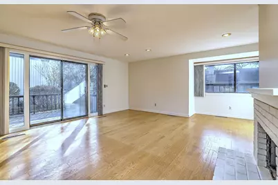 736 Quinnipiac Lane #B, Stratford, CT 06614 - Photo 5