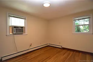 56 Mozart St, West Hartford, CT 06110 - Photo 9