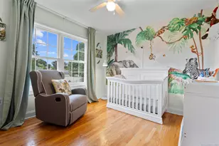 44 Meadow View Rd, New Haven, CT 06512 - Photo 33