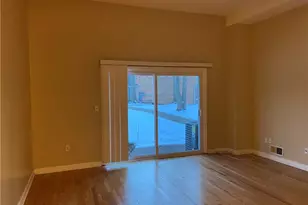 319 Dunfey Ln, Windsor, CT 06095 - Photo 5