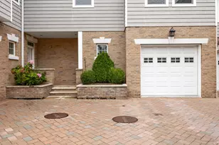 88 Maple Tree Ave, Stamford, CT 06906 - Photo 3