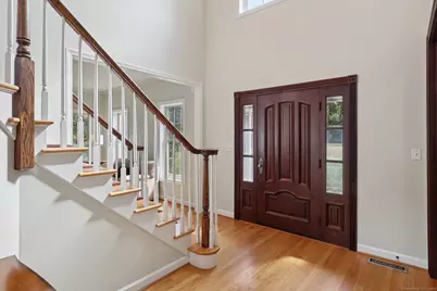 247 Old Farms Road, Simsbury, CT 06070 - Photo 3