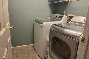 247 Old Farms Rd, Simsbury, CT 06070 - Photo 37