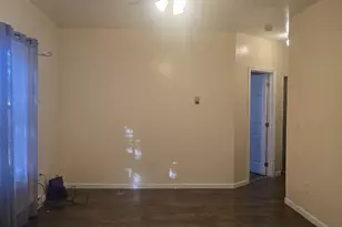 14 Wood St, Waterbury, CT 06704 - Photo 7