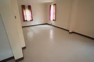 30 Ward St, Waterbury, CT 06704 - Photo 9