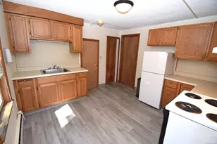 28 Drive Way, Guilford, CT 06437 - Photo 7