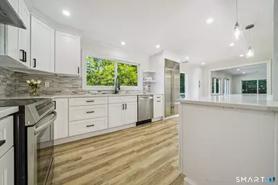 185 Newtown Avenue, Norwalk, CT 06851 - Photo 9