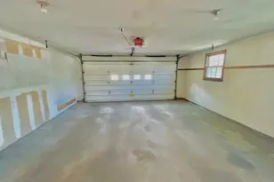 325 Circle Dr, Torrington, CT 06790 - Photo 17