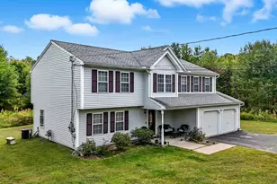 45 E Wintonbury Ave, Bloomfield, CT 06002 - Photo 3