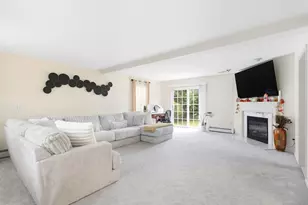 45 E Wintonbury Ave, Bloomfield, CT 06002 - Photo 17