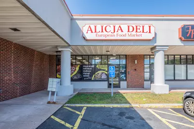 786 Enfield Street #1, Enfield, CT 06082 - Photo 1