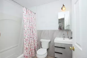 41 Palmer St, Norwich, CT 06360 - Photo 9