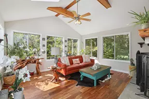 6 Pinewood Dr, New Fairfield, CT 06812 - Photo 9