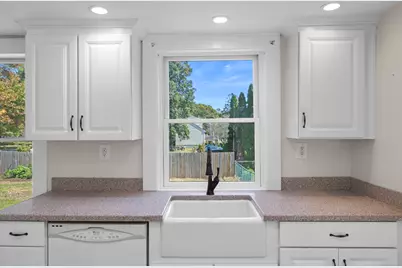 270 Gay Hill Road, Montville, CT 06382 - Photo 13