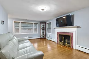 394 Trout Brook Dr, West Hartford, CT 06110 - Photo 9