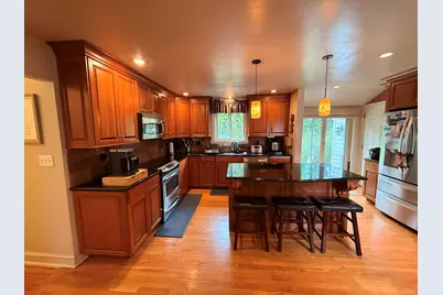 23 Utica Street, Milford, CT 06461 - Photo 17