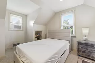 23 Utica St, Milford, CT 06461 - Photo 9