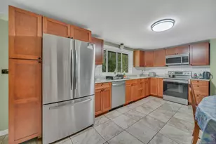 827 Fountain St, Woodbridge, CT 06525 - Photo 1