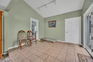 827 Fountain St, Woodbridge, CT 06525 - Photo 17