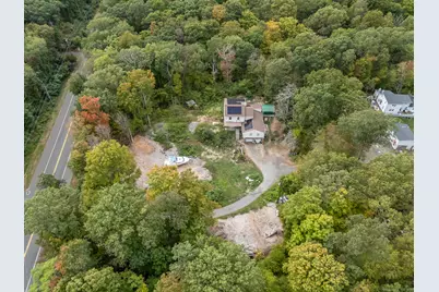 827 Fountain Street, Woodbridge, CT 06525 - Photo 3