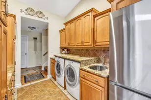 6 Daybreak Ln, Shelton, CT 06484 - Photo 15