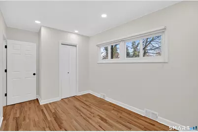 195 Laurel Place, Bridgeport, CT 06604 - Photo 11