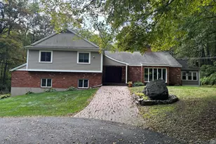 80 Pine Hollow Dr, Middlebury, CT 06762 - Photo 1