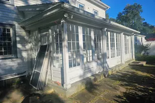 10 N Lake St, Litchfield, CT 06759 - Photo 15