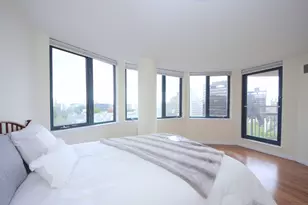 25 Forest St, Stamford, CT 06901 - Photo 9