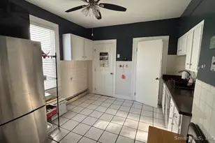 76 Porter St, Bridgeport, CT 06606 - Photo 19