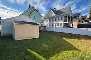 76 Porter St, Bridgeport, CT 06606 - Photo 7