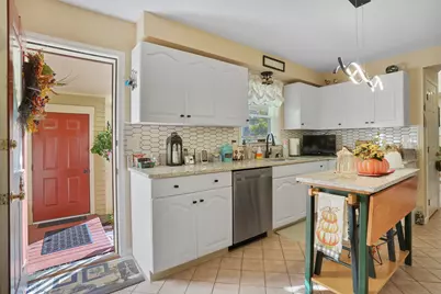 2 Sullivan Farm #2, New Milford, CT 06776 - Photo 9