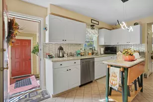 2 Sullivan Farm, New Milford, CT 06776 - Photo 9