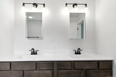 170 Darcangelo Drive, Naugatuck, CT 06770 - Photo 17