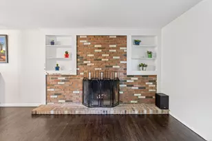 111 Mill Hill Rd, Fairfield, CT 06890 - Photo 11