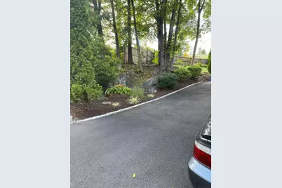 110 Wooster Avenue, Waterbury, CT 06708 - Photo 3