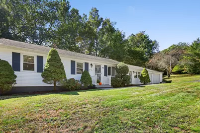 144 Mueller Drive, Hamden, CT 06514 - Photo 5
