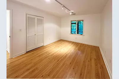 4 Upper Main Street #3, Sharon, CT 06069 - Photo 11